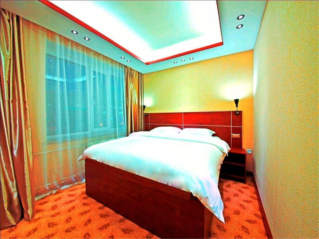 אולן בטור Kaiser Hotel מראה חיצוני תמונה