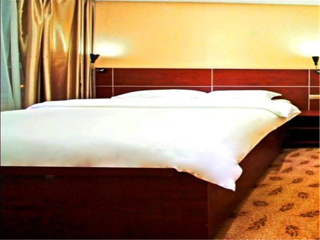 אולן בטור Kaiser Hotel מראה חיצוני תמונה