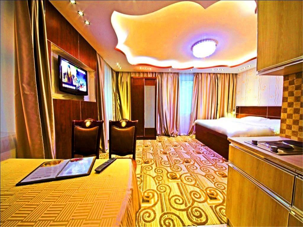 אולן בטור Kaiser Hotel מראה חיצוני תמונה